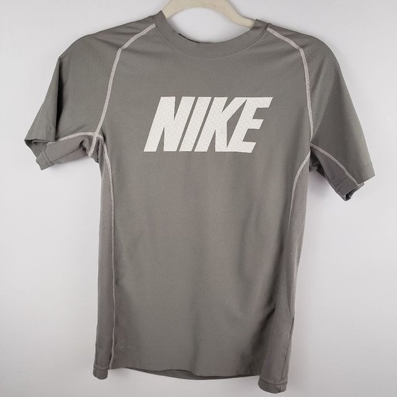 Nike Other - 𝅺NIKE Dri-Fit Boy's Athleisure Shirt Size L